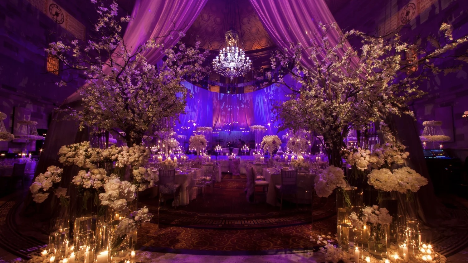 Gotham_Hall.jpg